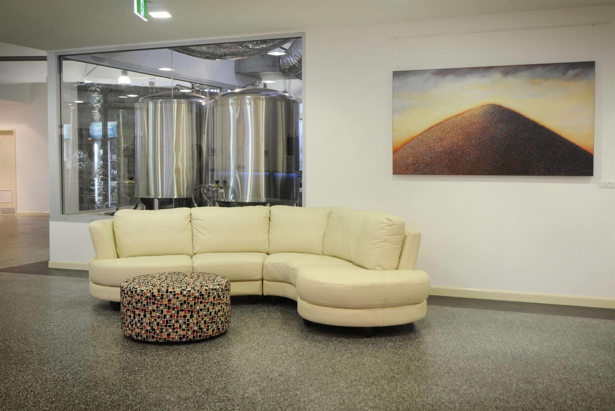 White Sands Estate 4*